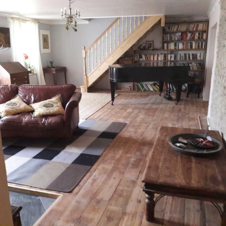 Gernos Farmhouse Llandysul Exterior foto